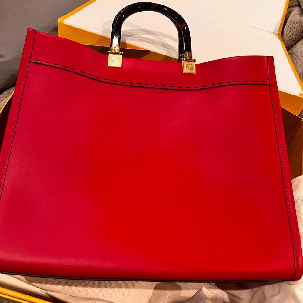 Brand New Specialty Ordered/Color Fendi Sunshine Tote Bag (Large) - Authentic - Picture 5 of 7